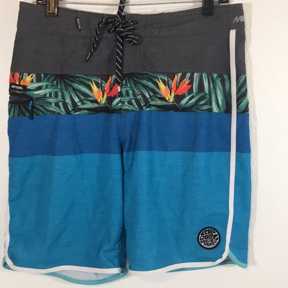 Rip Curl Other - Rip Curl Mirage Board Surf Short size 30